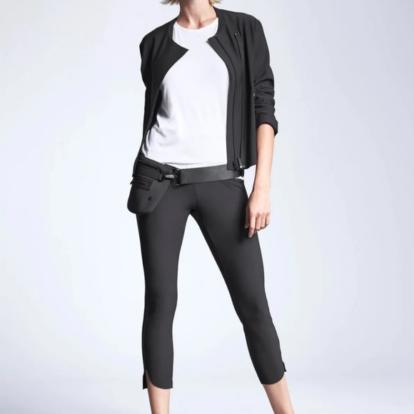 Athleta Stellar Crop Pants Black Size Small - Picture 2 of 11